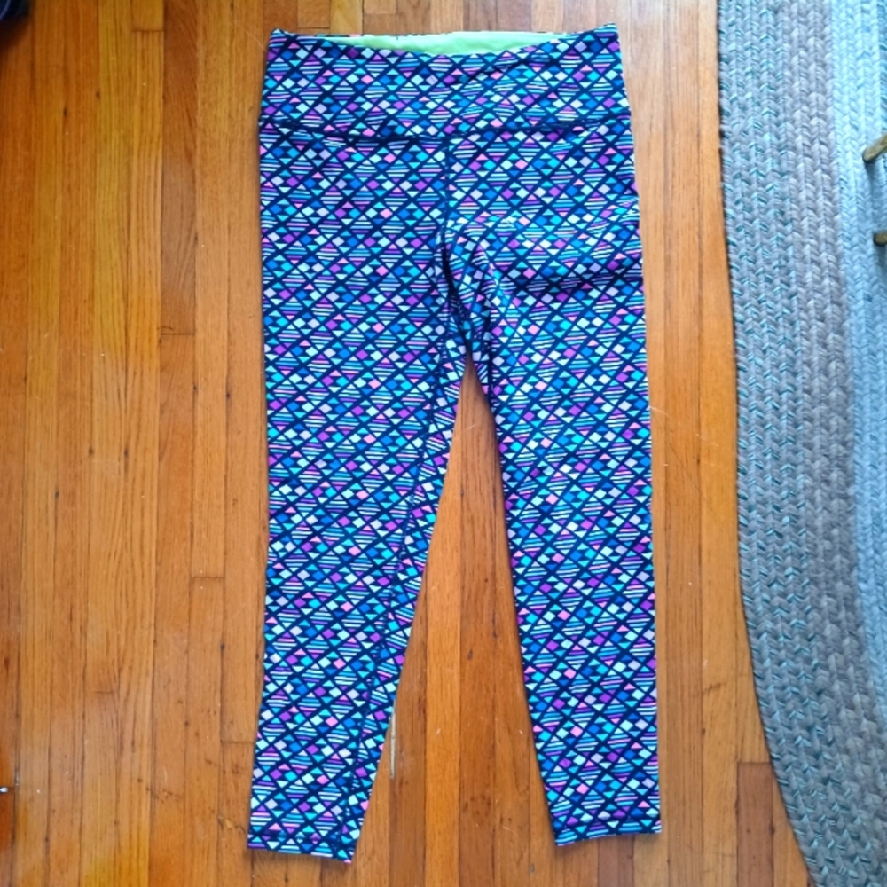 Victoria's Secret Sport Geometric Patterned Leggings